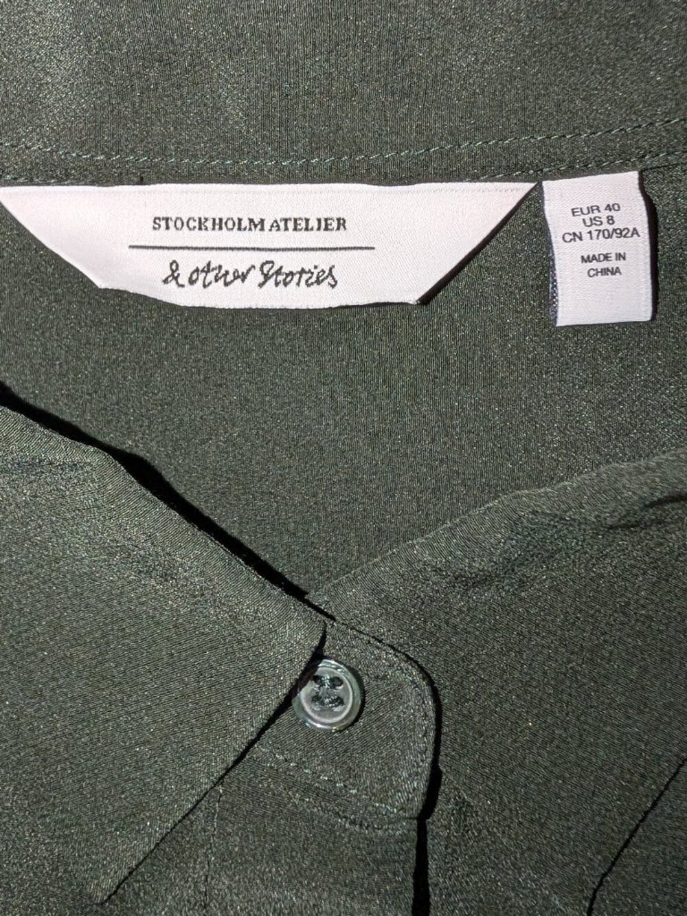 & Other Stories | 100% Silk Straight Fit Blouse Button Down Forest Green Size 8 - Picture 3 of 11